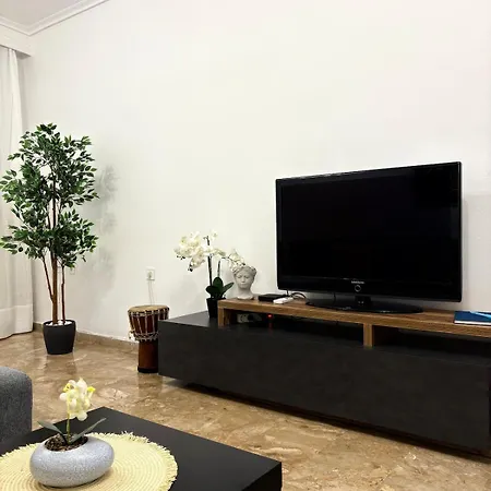 Myrsini's Residents With Private Parking Apartament *