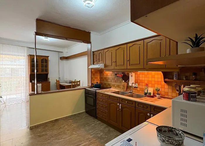 Lägenhet Myrsini's Residents With Private Parking *