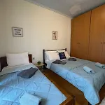 Myrsini's Residents With Private Parking