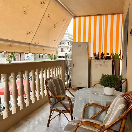 Myrsini's Residents With Private Parking Apartman
