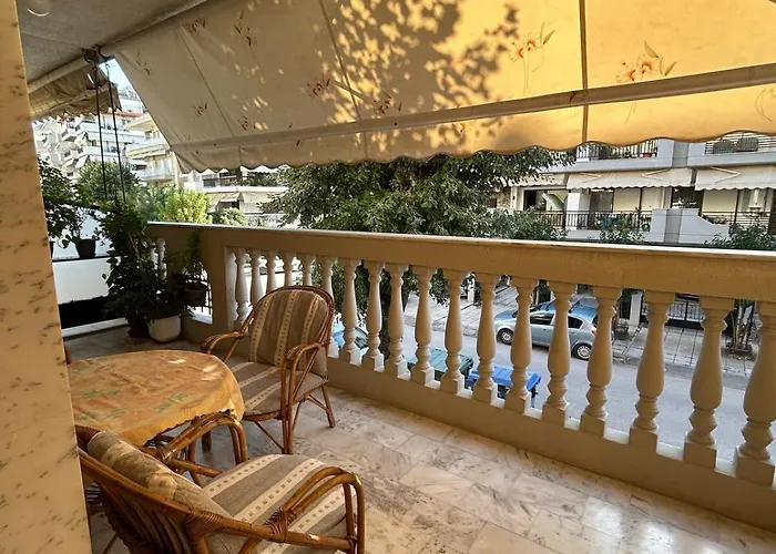 Myrsini's Residents With Private Parking